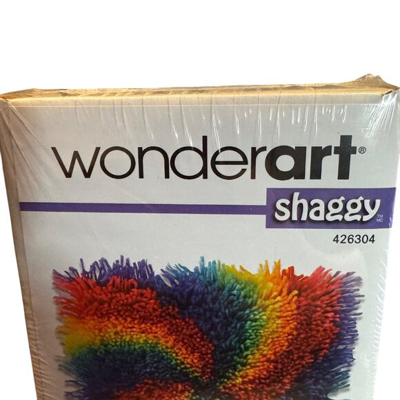 Wonderart Shaggy Latch Hook Rug Kit 12x12 rainbow swirl pillow wall hanging deco - Picture 2 of 6